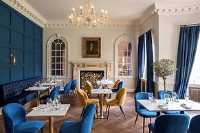 Warbrook House Heritage Hotel