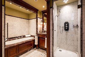 Intercontinental Bordeaux Le Grand Hotel by IHG