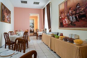 Tsentralnaya Hotel