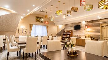 Premier Hotel