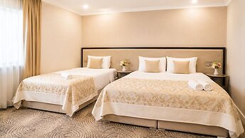 Premier Hotel