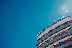 Hotel Embajador