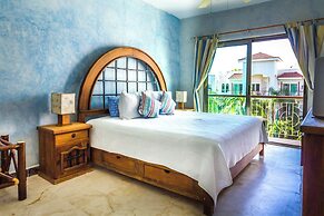 Paseo del Sol Condohotel by Bric