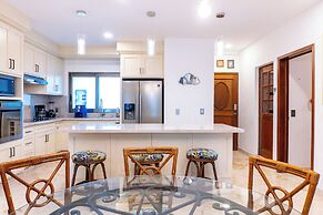Paseo del Sol Condohotel by Bric
