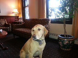 Sylvia Hotel