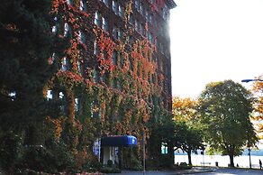 Sylvia Hotel