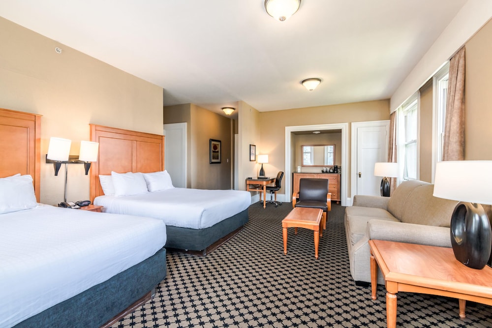 Sylvia Hotel