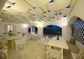 Corfos Hotel