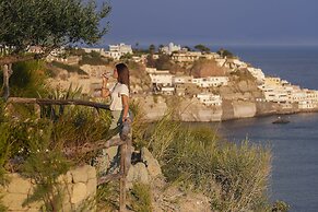 Costa Del Capitano Seaside Villas