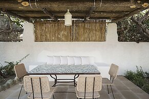 Costa Del Capitano Seaside Villas