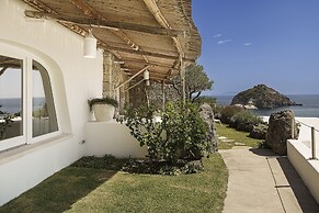 Costa Del Capitano Seaside Villas