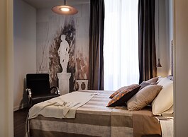 Intown Luxury House
