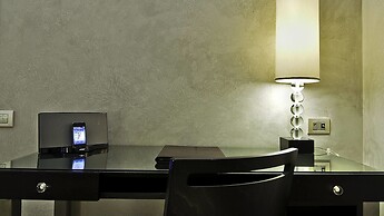 Intown Luxury House