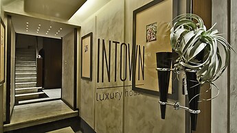 Intown Luxury House