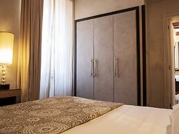 Intown Luxury House