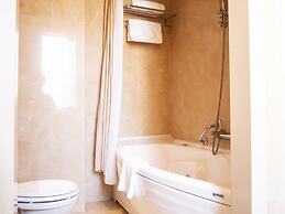 Intown Luxury House