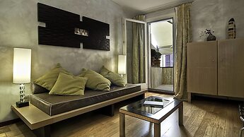Intown Luxury House