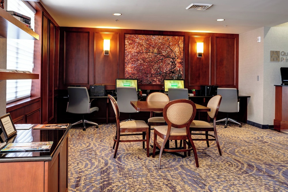 Courtyard by Marriott Hadley Amherst