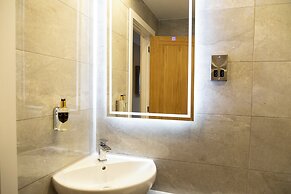De Vere Horsley Estate