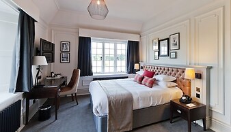 De Vere Horsley Estate