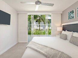 Peppers Beach Club