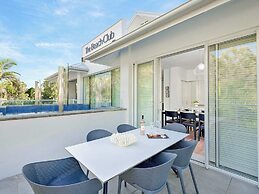 Peppers Beach Club