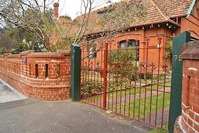 Buxton Manor