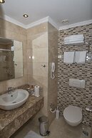 Riviera Hotel & Spa