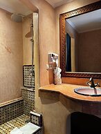 RIAD DAR LAURA