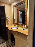 RIAD DAR LAURA