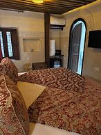 RIAD DAR LAURA
