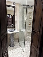 RIAD DAR LAURA