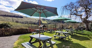 The Mortal Man Inn