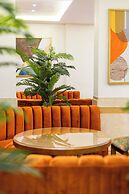Intouriste Hôtel & Suites