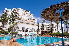 Intouriste Hôtel & Suites