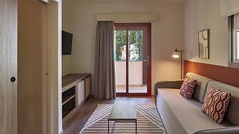 Calaserena Resort