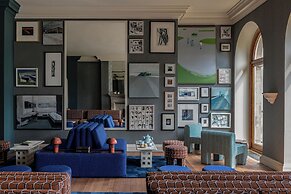 Cowley Manor Experimental