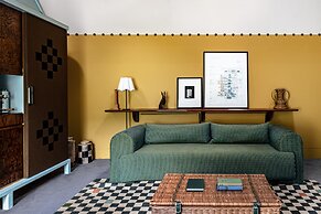 Cowley Manor Experimental