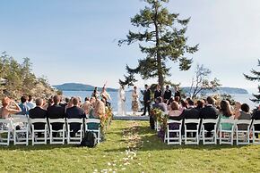 Rockwater Secret Cove Resort