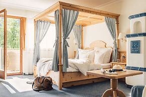 Alpenpalace Luxury Hideaway & Spa Retreat
