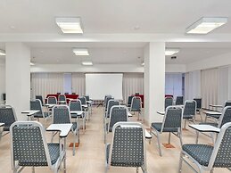 B&B HOTEL Habitat Giussano