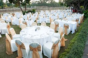 RatiLanna Riverside Spa Resort