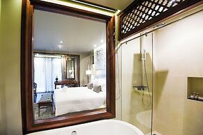 RatiLanna Riverside Spa Resort