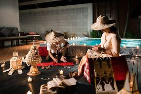 RatiLanna Riverside Spa Resort