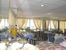 Apollo Hotel