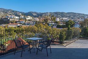 The Editory Garden Carmo Funchal
