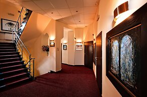 Spatz Aparthotel