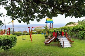 Sea View Village - Studios & Apartments