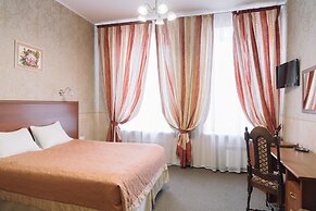 Empire Park Hotel