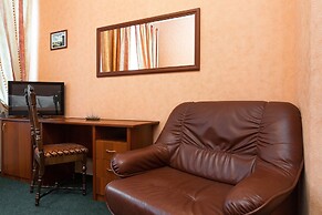 Empire Park Hotel